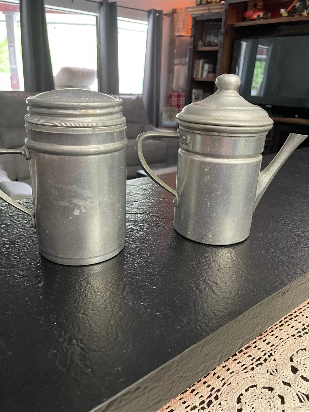 Vintage-Style Metal Coffee Set - Silver/Aluminum GV Made in Italy 2 pc set